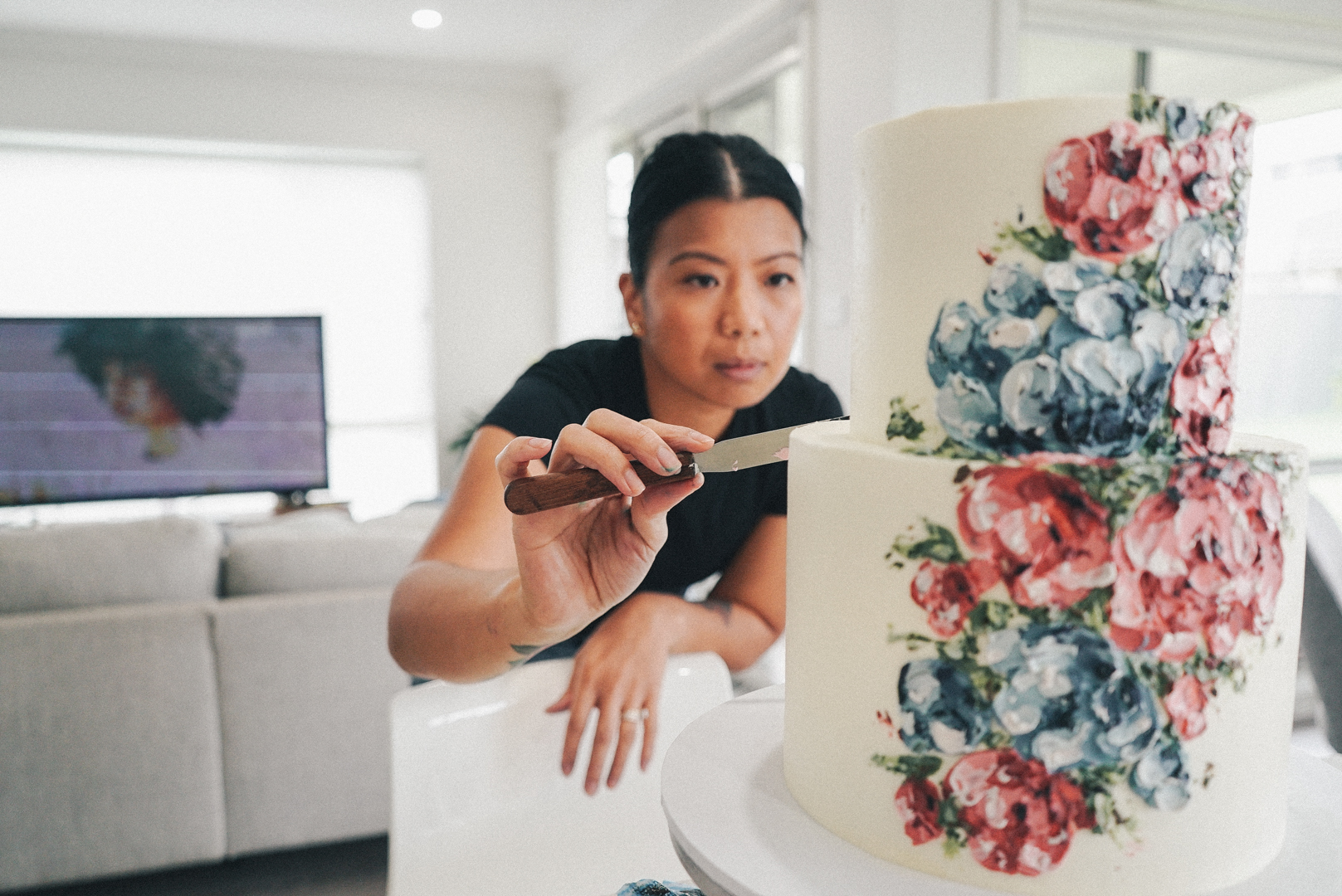 What makes buttercream different from other types of frosting?